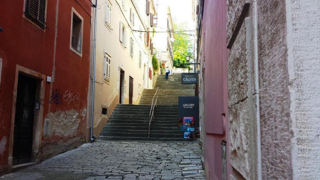 PUY Apartment Asja Old City Center מראה חיצוני תמונה