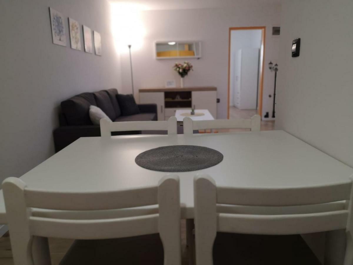 PUY Apartment Asja Old City Center מראה חיצוני תמונה