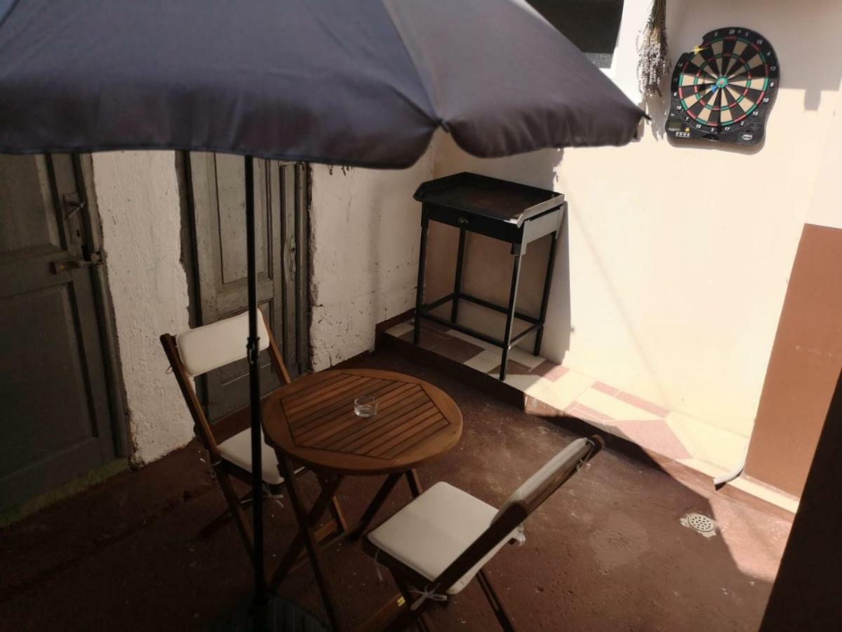 PUY Apartment Asja Old City Center מראה חיצוני תמונה