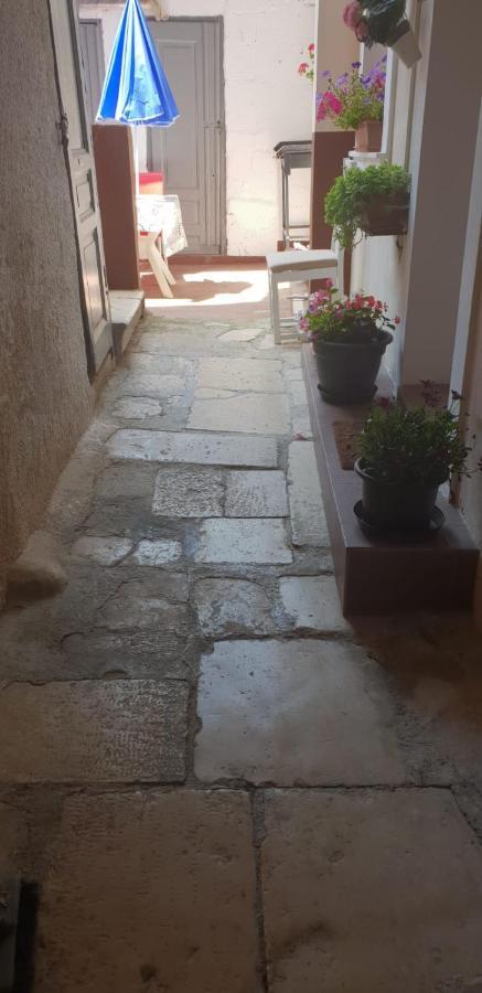 PUY Apartment Asja Old City Center מראה חיצוני תמונה